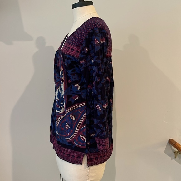Lucky Brand 3/4 Sleeve Blouse purple paisley M - Picture 4 of 8
